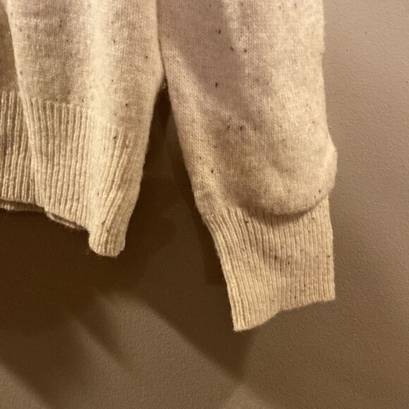 Anapo Lambs Wool Sweater - Picture 6 of 13